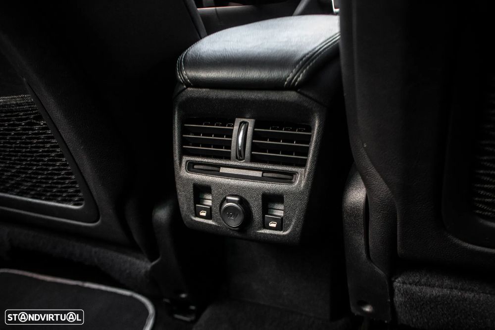 Citroën DS5 2.0 HDi Hy4 So Chic CMP6 102g - 31