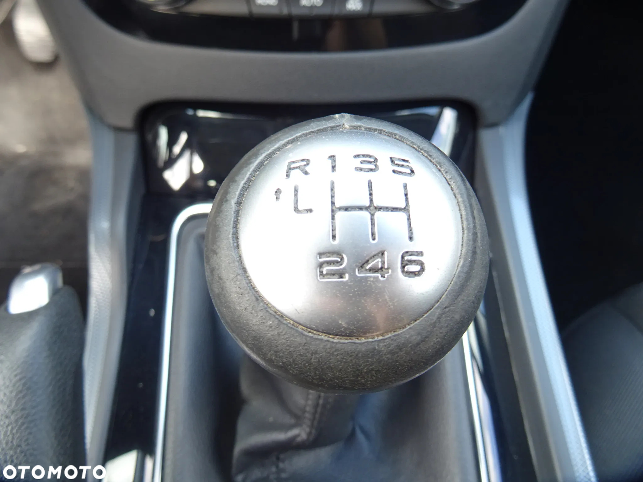 Peugeot 508 SW BlueHDi 150 Stop&Start Business-Line - 36