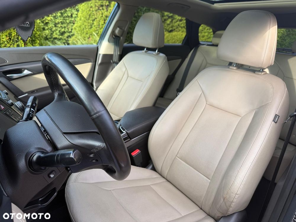 Hyundai i40 Kombi 1.7 CRDi Premium - 37