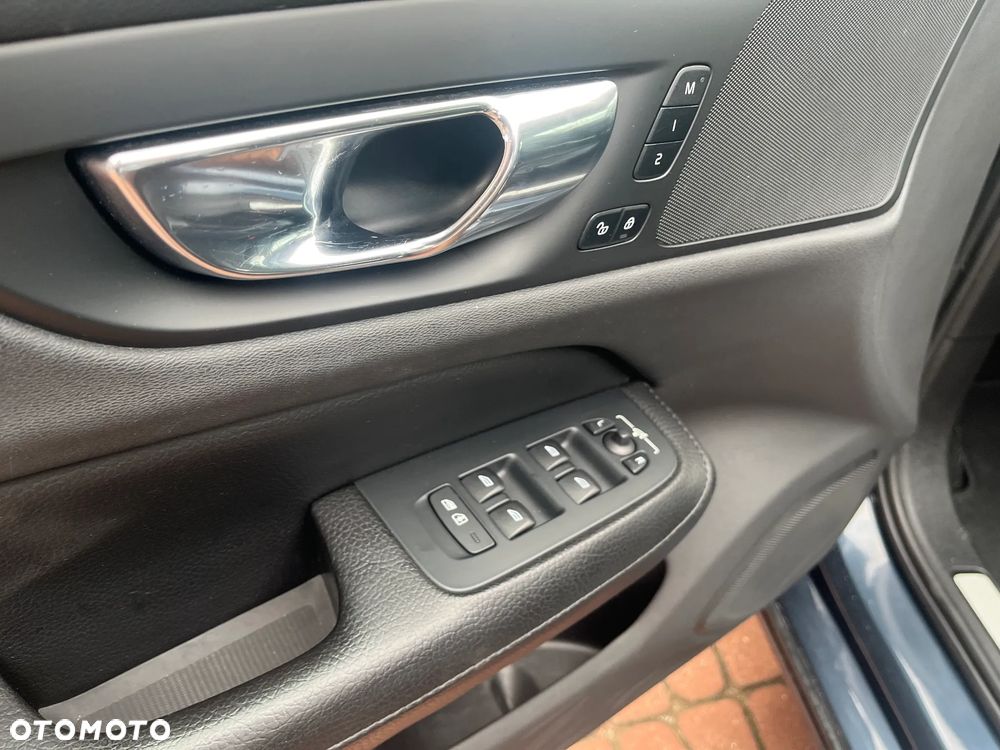 Volvo S60 - 37
