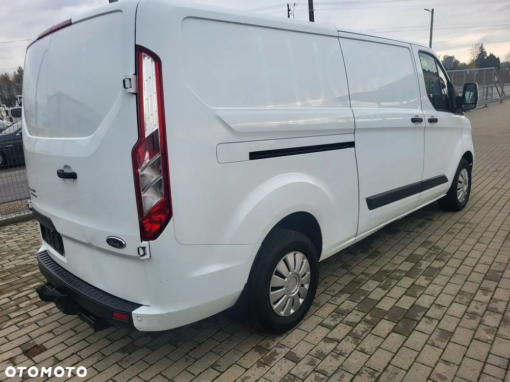 Ford Transit Custom - 9