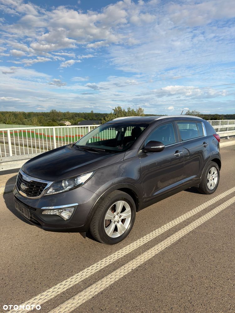 Kia Sportage 2.0 L 2WD - 23