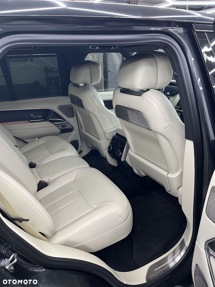 Land Rover Range Rover 4.4 V8 P535 Autobiography - 15