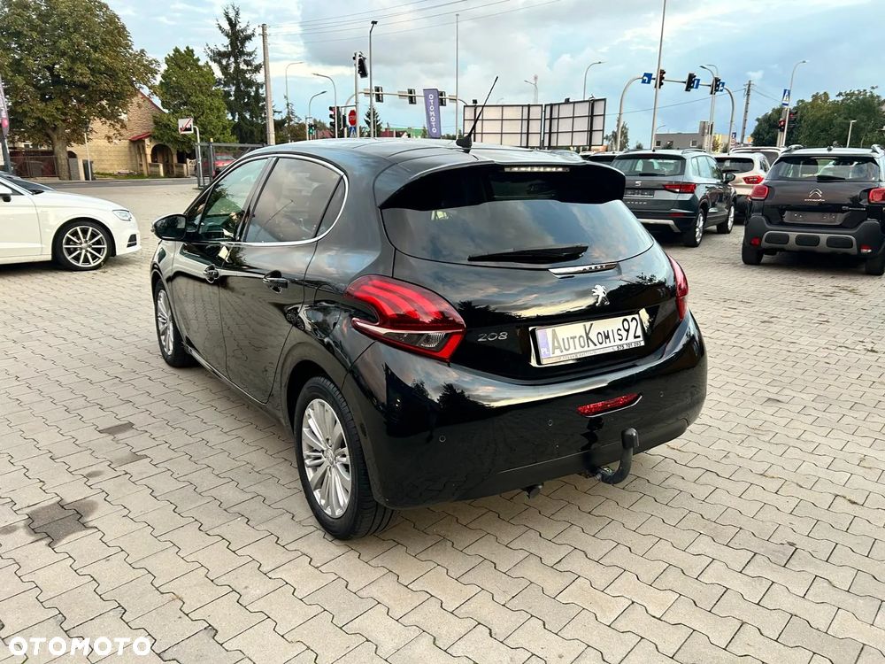 Peugeot 208 1.2 VTi Allure - 10