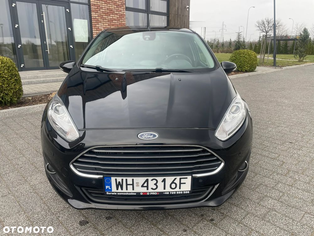 Ford Fiesta 1.0 EcoBoost S&S TITANIUM - 8