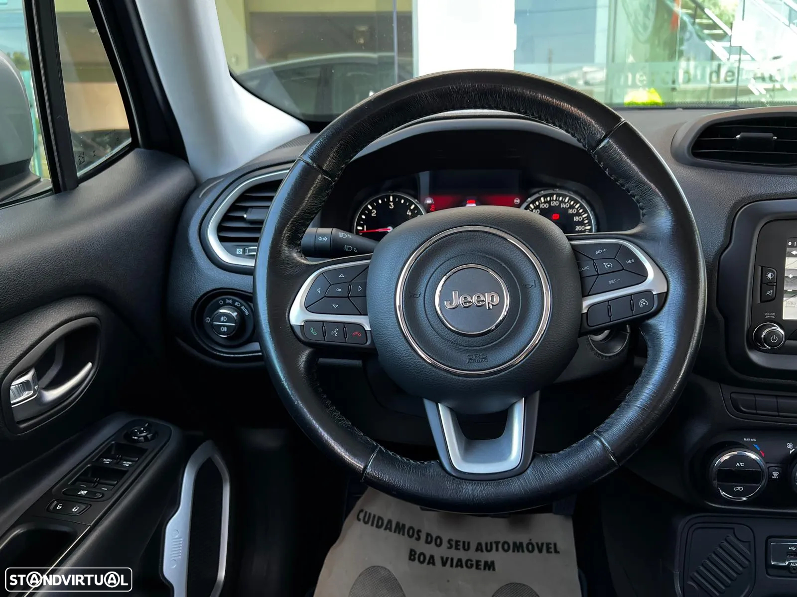 Jeep Renegade 1.6 MJD Limited - 35