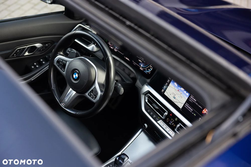 BMW Seria 3 330e M Sport sport - 10