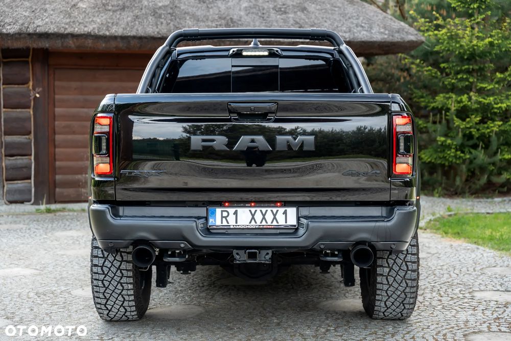 Dodge RAM TRX - 19