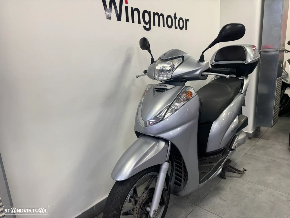 Honda SH 300 - 5