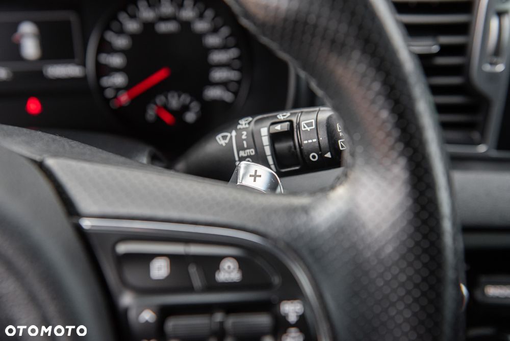 Kia Sportage 1.6 T-GDI AWD GT Line - 19