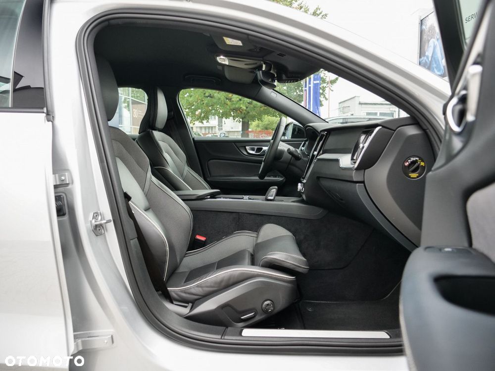 Volvo S60 - 29