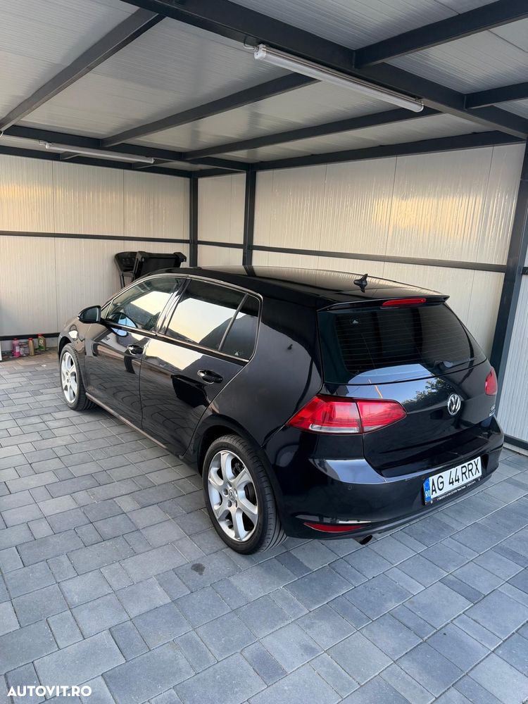 Volkswagen Golf - 15