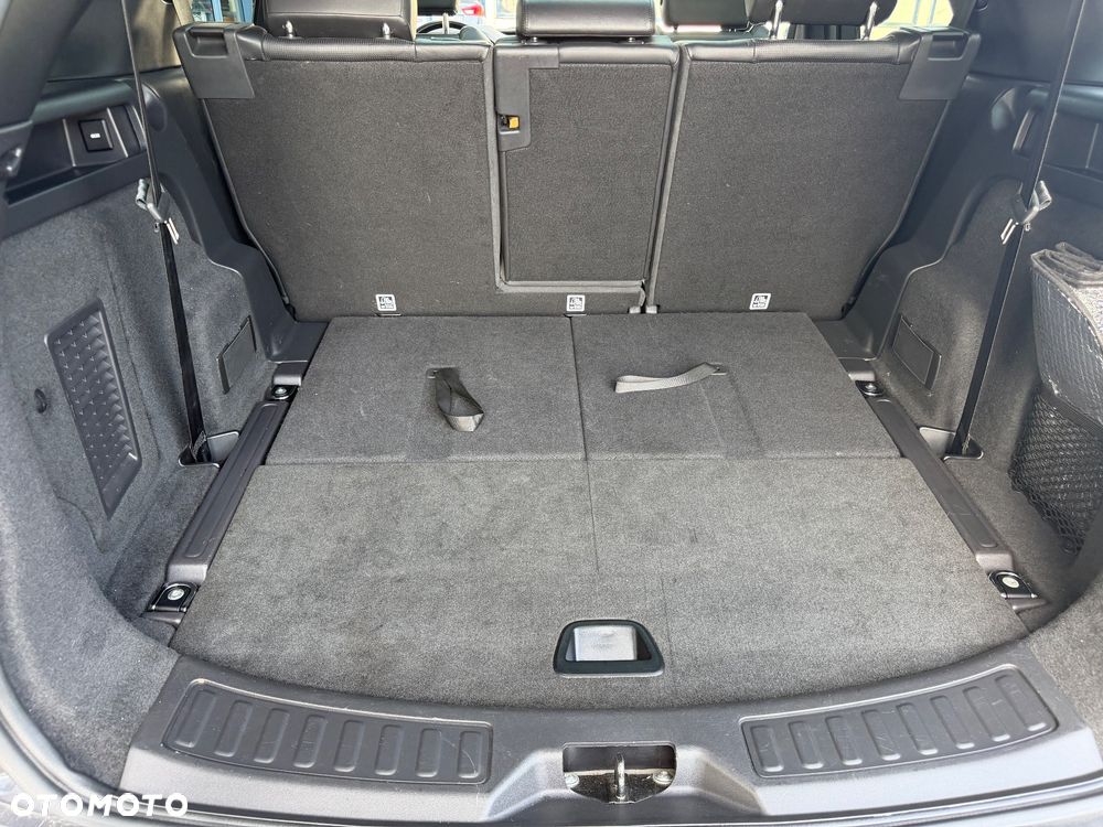 Land Rover Discovery Sport P250 HSE - 33