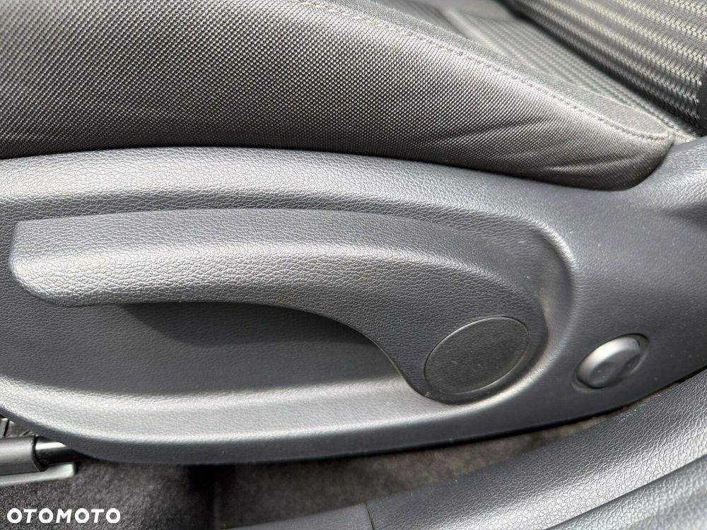Kia Ceed - 18