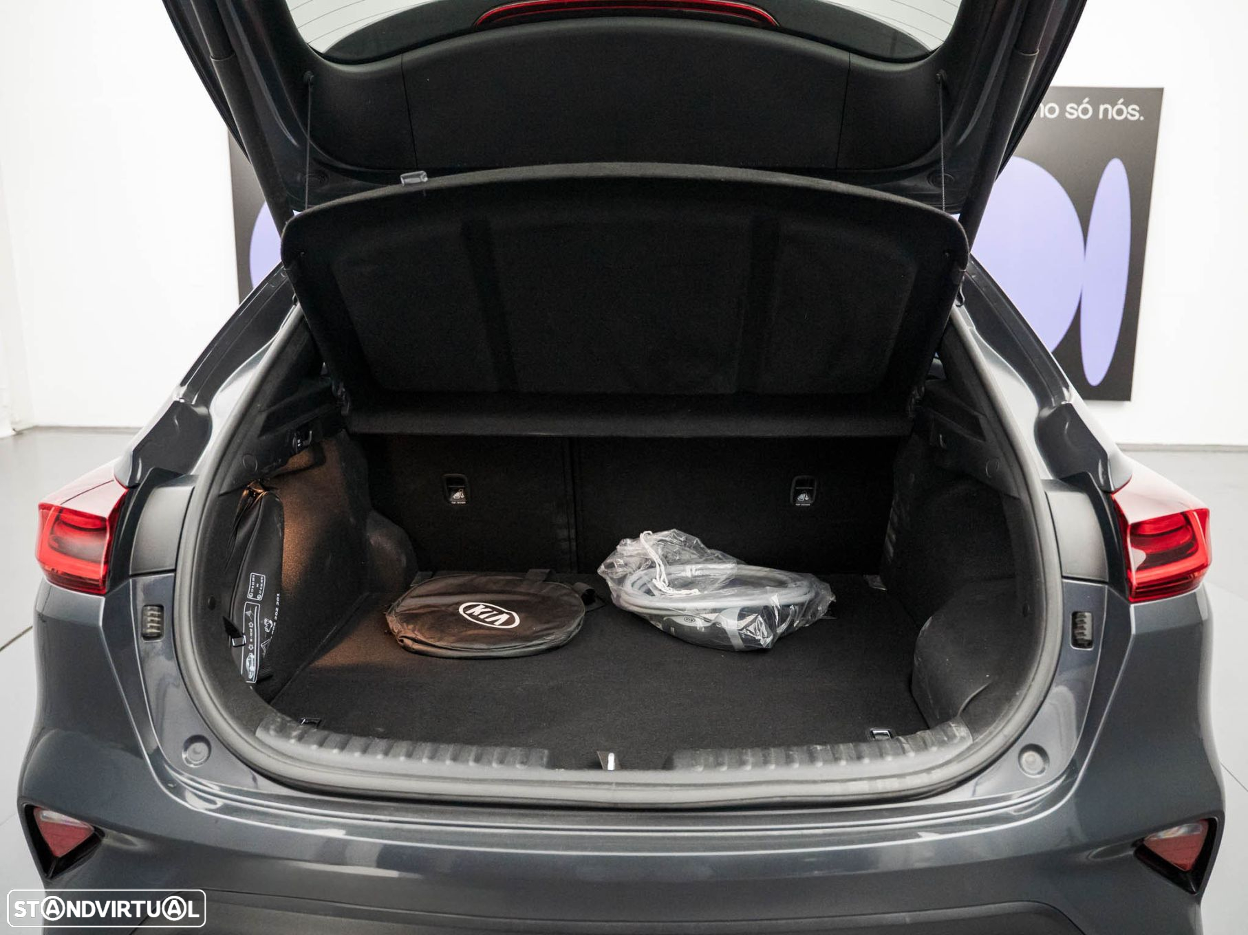 Kia XCeed 1.6 GDi PHEV First Edition - 10