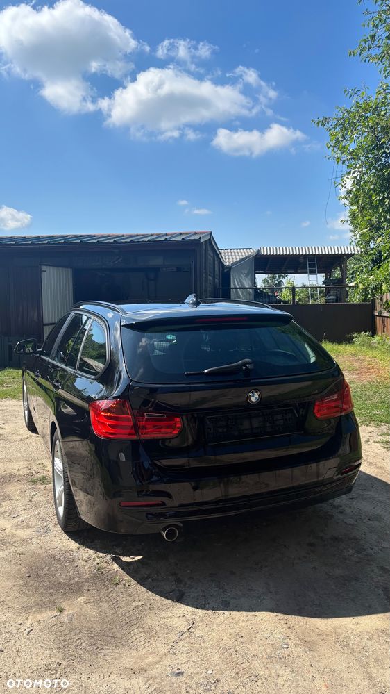 BMW Seria 3 318d EU6 - 5