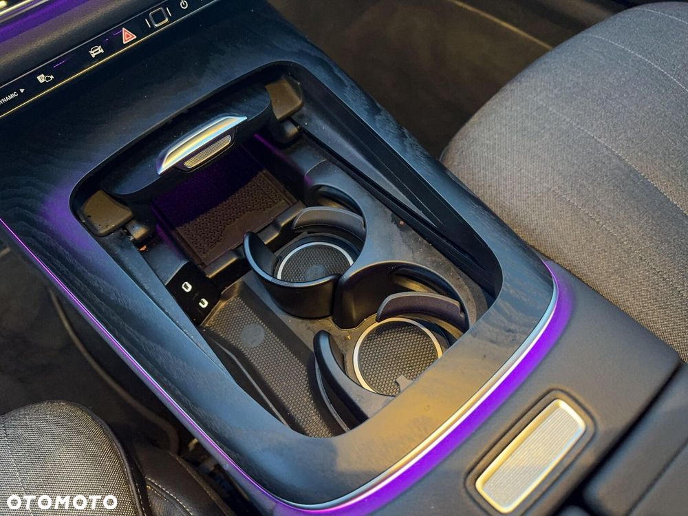 Mercedes-Benz Klasa E - 18