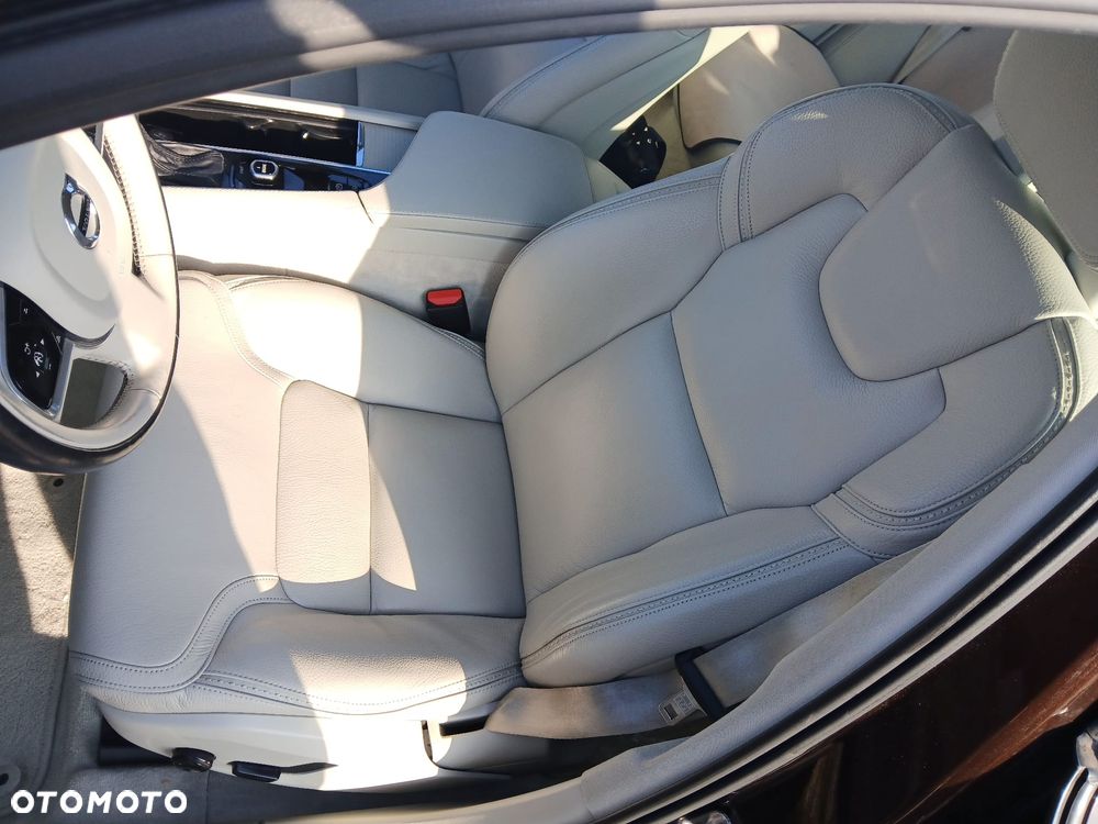 Volvo V90 Cross Country D4 AWD - 18