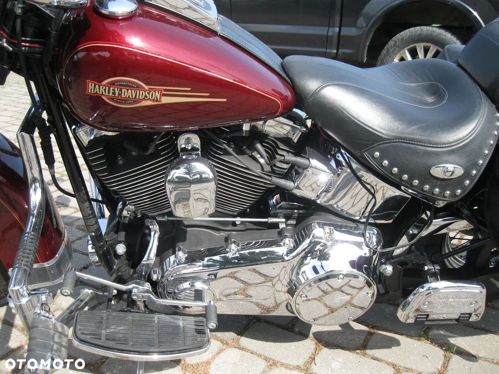 Harley-Davidson Softail Heritage Classic - 13