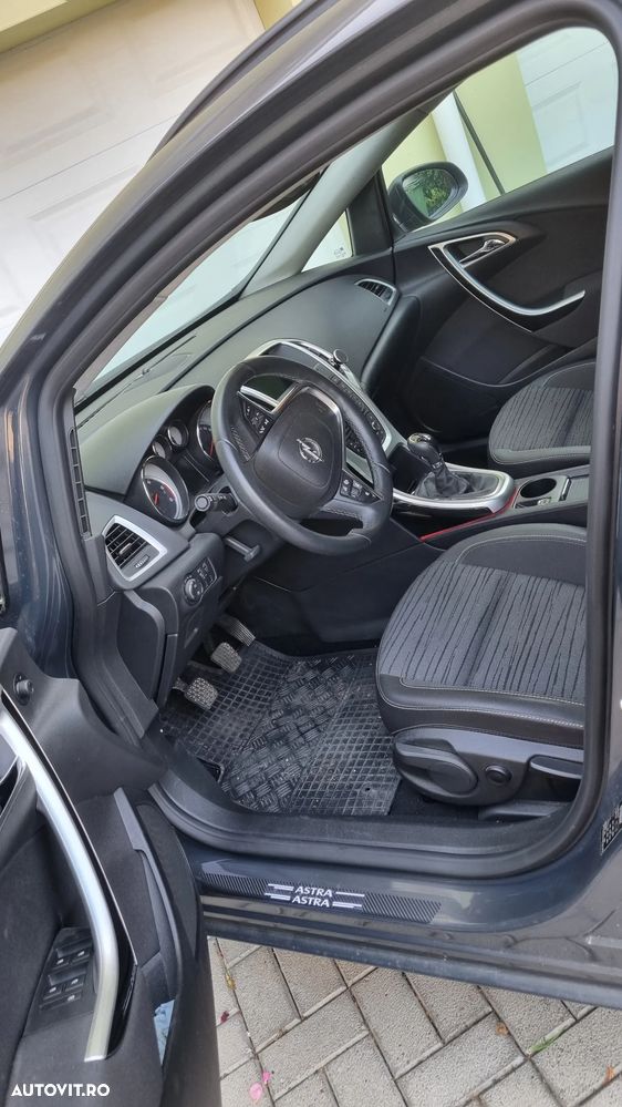 Opel Astra 1.7 CDTI DPF ENERGY - 13