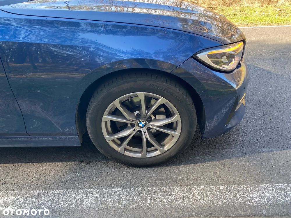 BMW Seria 3 320d MHEV Sport Line - 7