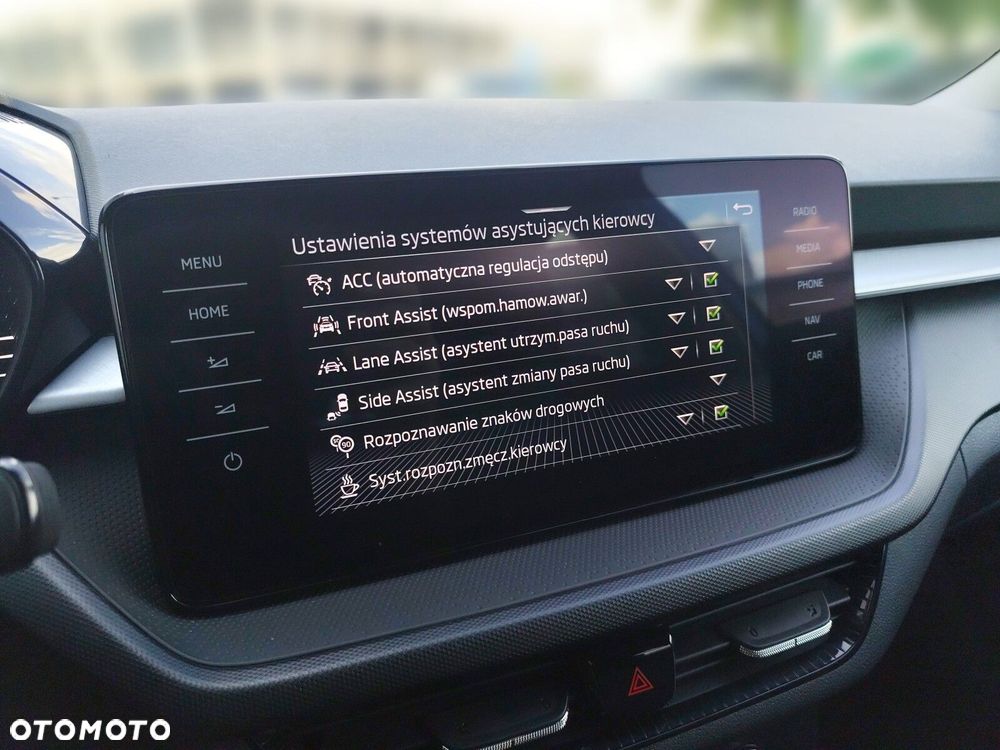 Skoda Fabia 1.0 TSI Ambition - 28