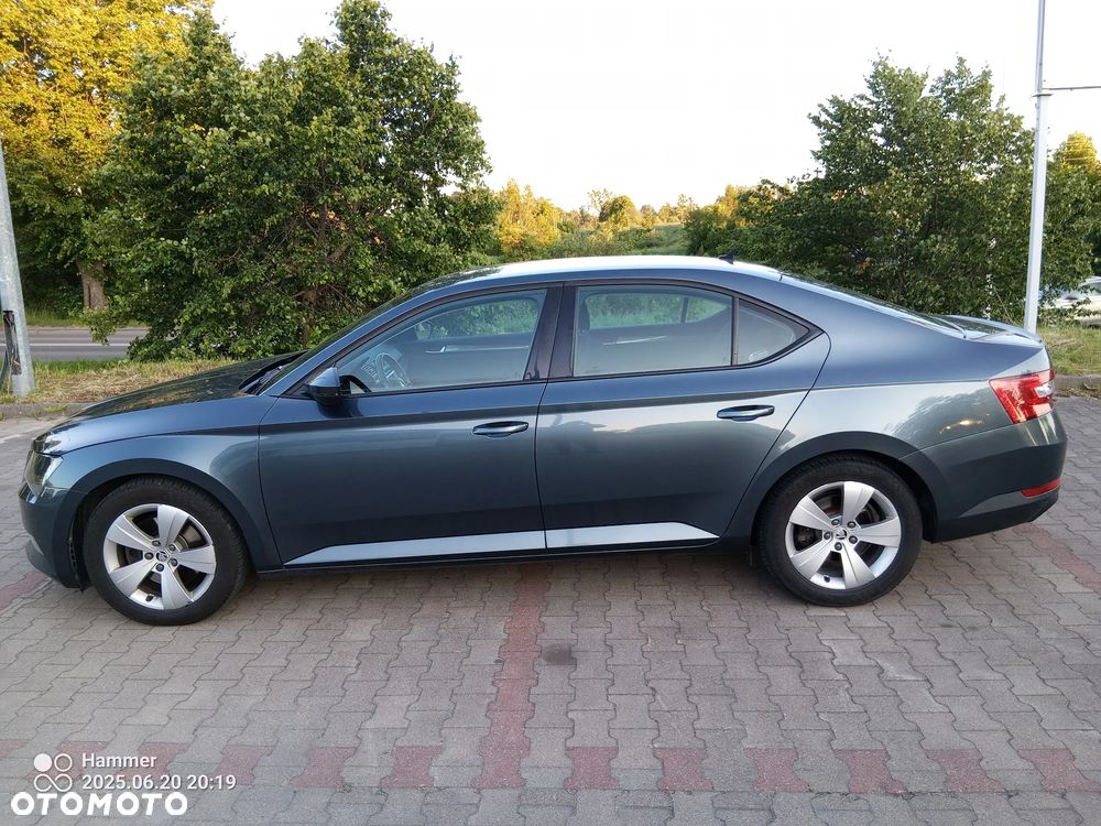 Skoda Superb - 1