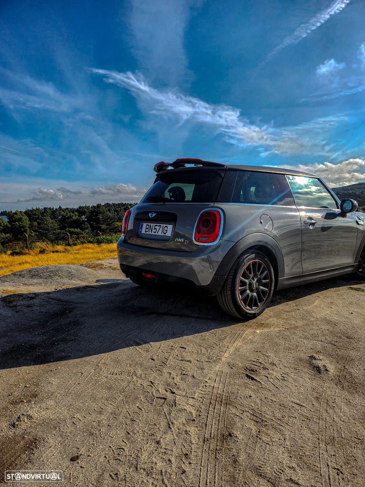 MINI 3 Portas One D Metropolitan - 14