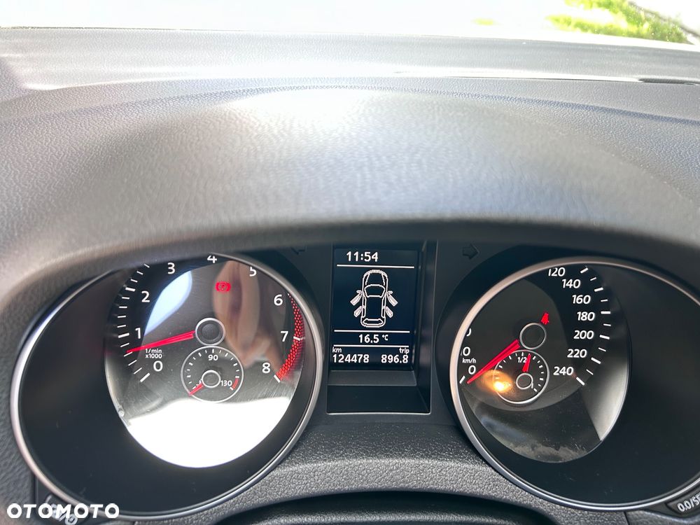 Volkswagen Golf - 15