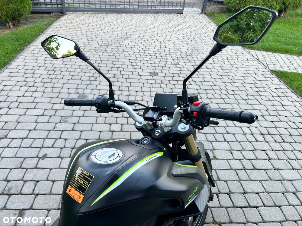 QJMOTOR SRK 125S - 12