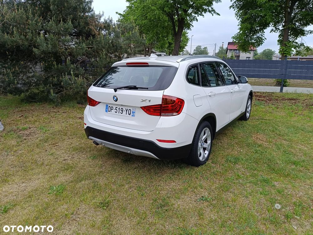 BMW X1 sDrive18d xLine - 4