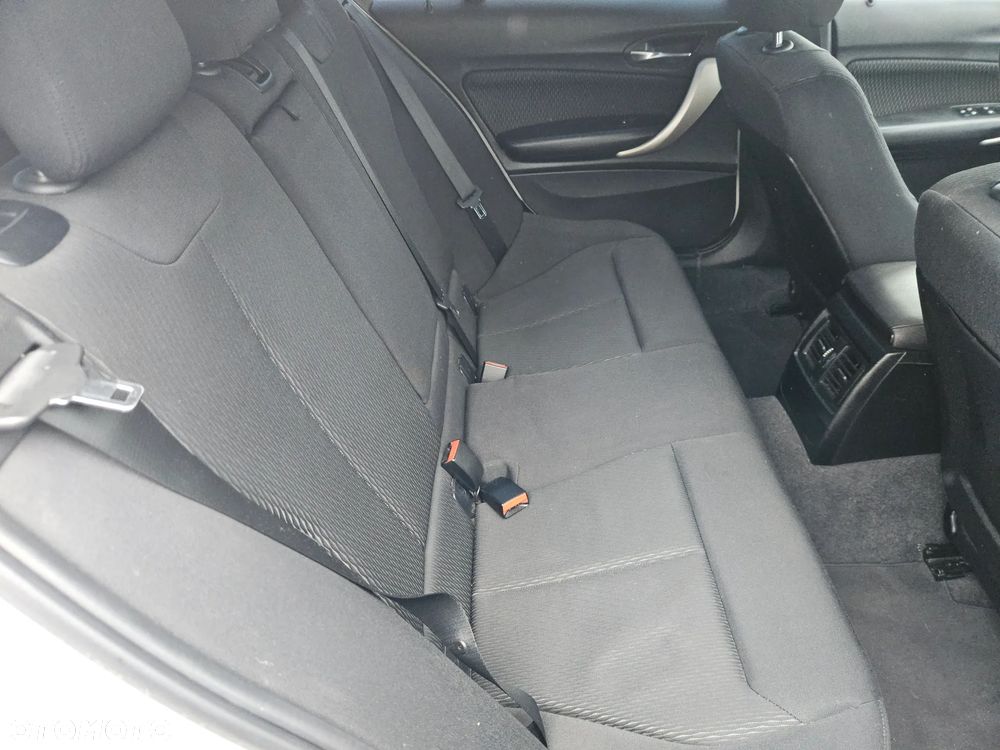 BMW Seria 1 116i Sport Line - 17