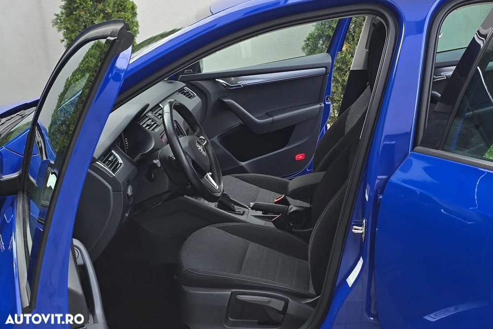 Skoda Octavia 2.0 TDI DSG Soleil - 10