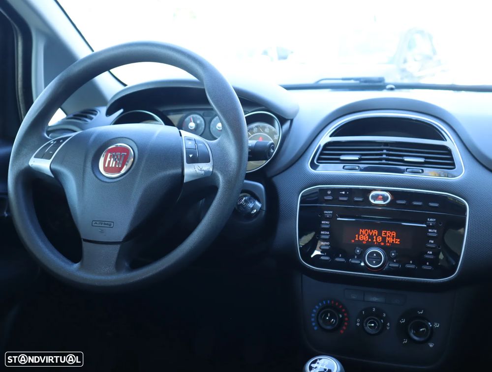 Fiat Punto 1.2 Young S&S - 29