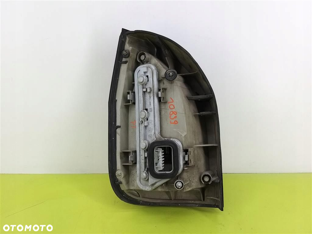 Lampa prawa tylna tył Opel Zafira A 1999-2005 PRZED LIFT YORKA ORYGINAŁ OPEL - 3