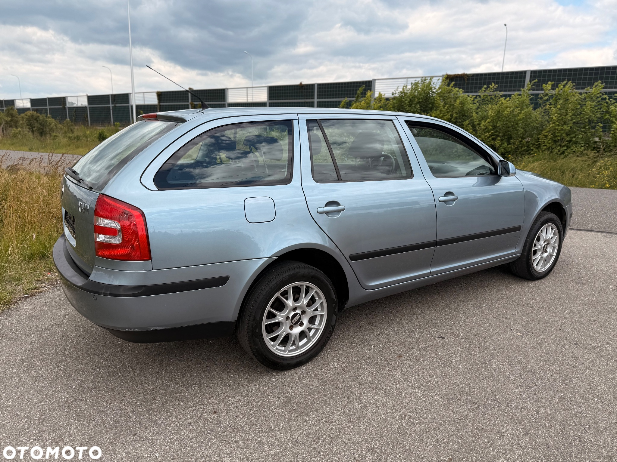 Skoda Octavia 1.9 TDI 4x4 Ambiente - 4