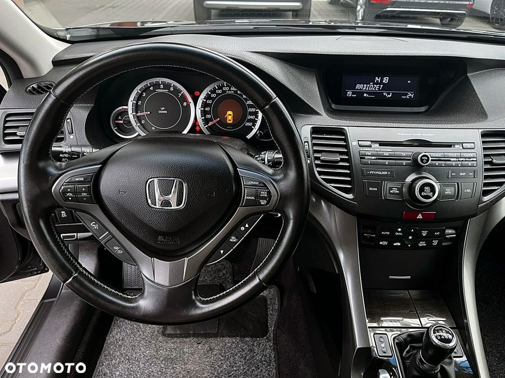 Honda Accord - 26