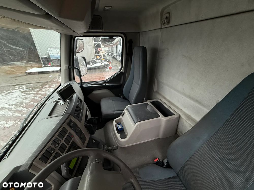 Volvo FL240 4X2 CHŁODNIA THERMOKING WINDA19EP - 6