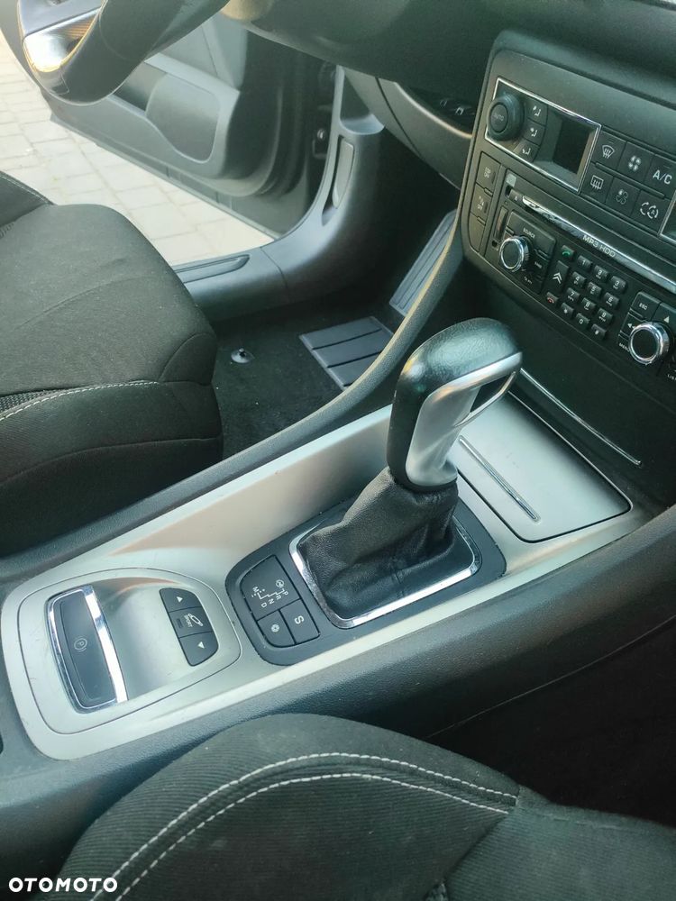 Citroën C5 2.0 16V Confort - 8