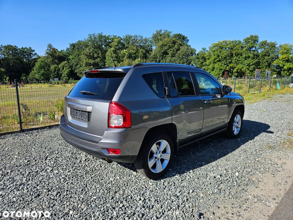 Jeep Compass 2.0I 4x2 Limited - 34