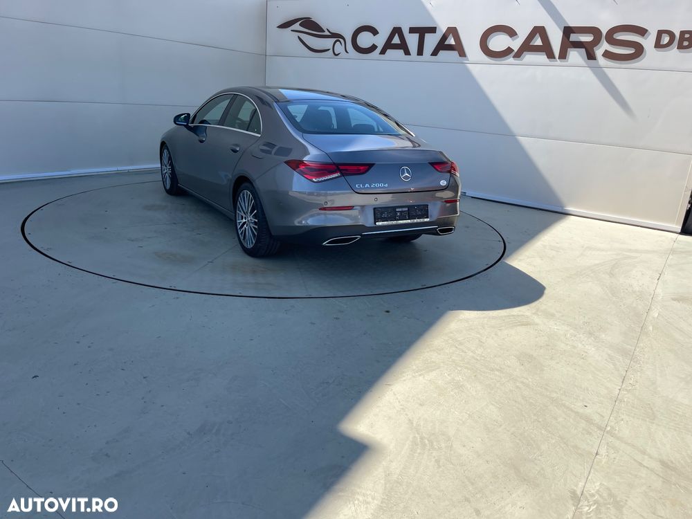 Mercedes-Benz CLA 200 d Coupe Aut. - 11