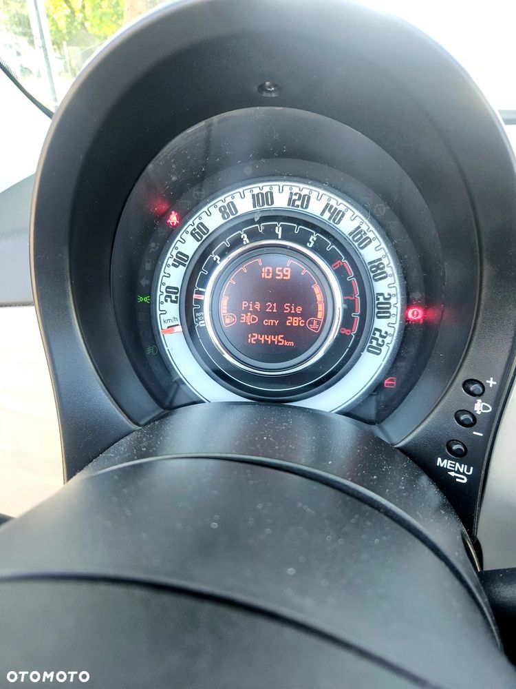 Fiat 500 1.2 Lounge - 32
