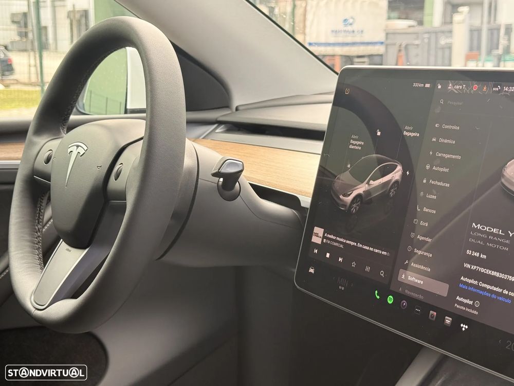 Tesla Model Y Long Range Tração Integral - 13