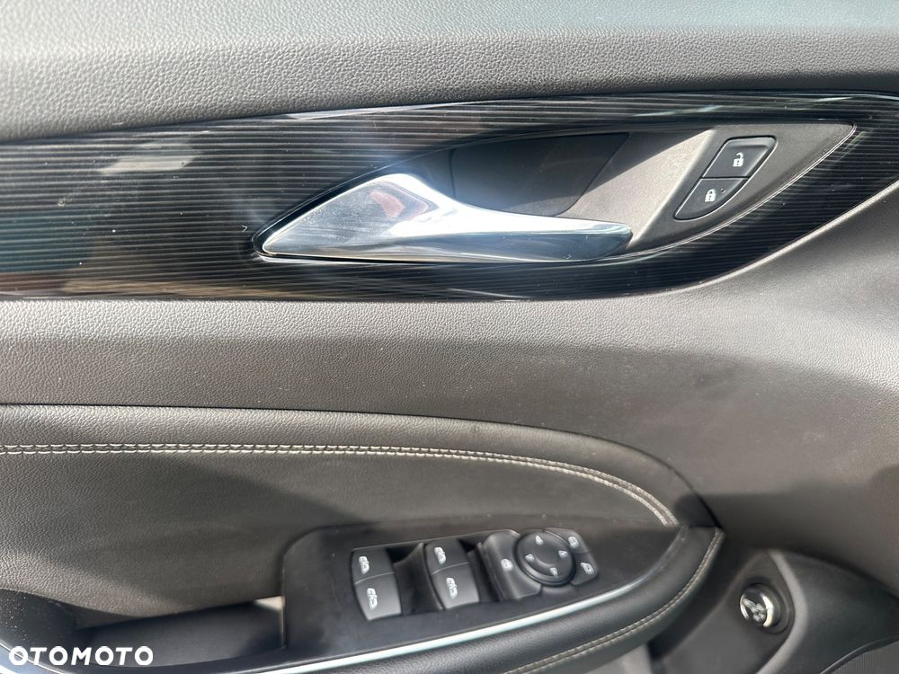 Opel Insignia 2.0 CDTI Cosmo - 23