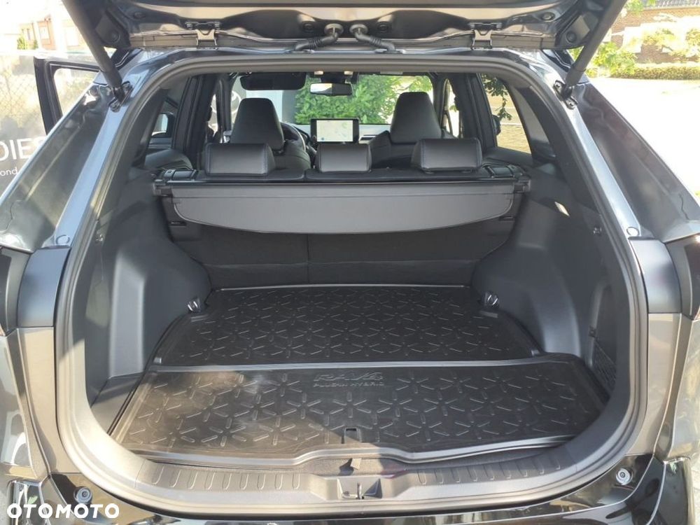 Toyota RAV4 - 7