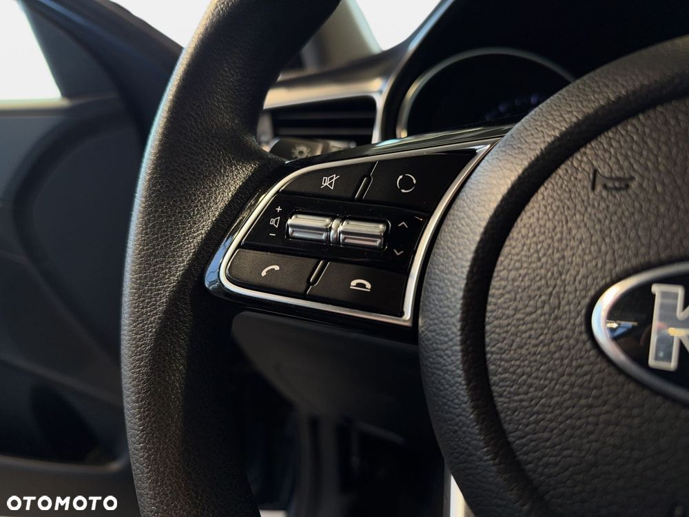 Kia Ceed - 17