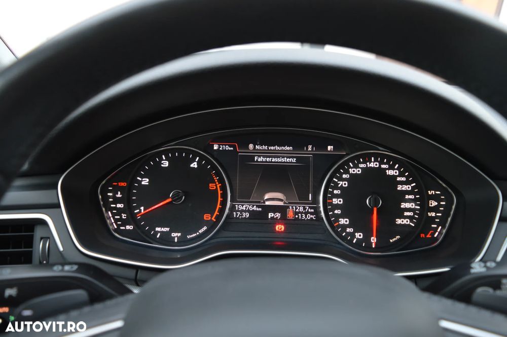 Audi A4 2.0 TDI S tronic - 25