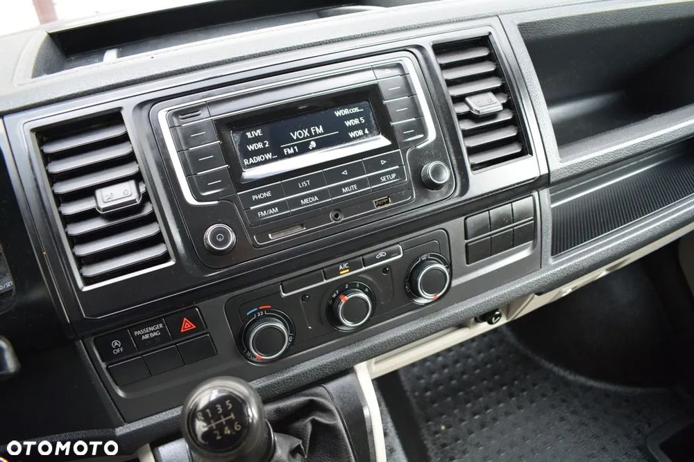 Volkswagen TRANSPORTER T6 DOKA - 18