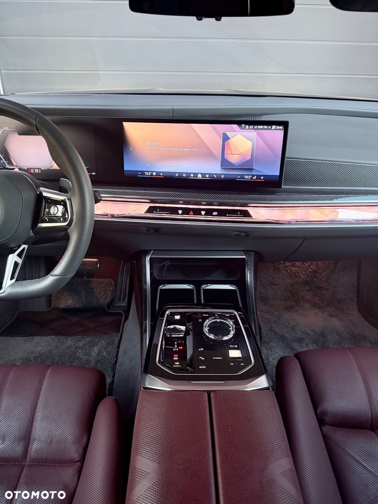 BMW Seria 7 740d xDrive mHEV sport - 15