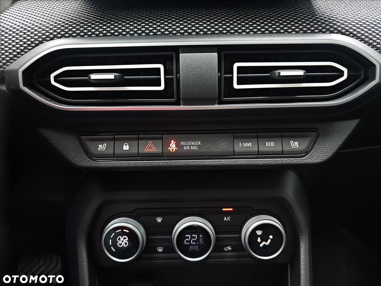 Dacia Jogger 1.6 Full Hybrid 140 Expression MMT - 13